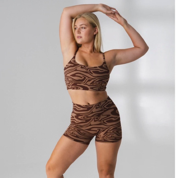 Balance Athletica Other - Balance Athletica - IGNITE BRA D+ (CLOUD) - Panorama NYFW